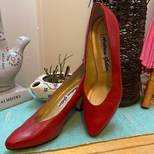 Andrew Geller Red Pumps